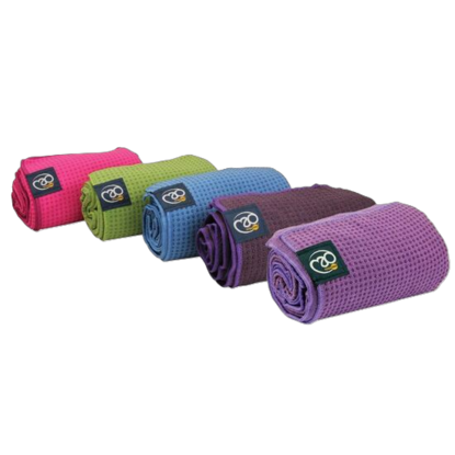 Picture of Mad Fitness: Grip Dot Yoga Towel - (YTOWELGRIP)